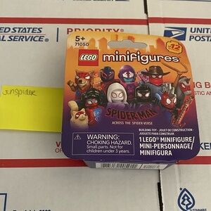 NWT LEGO Minifigures Spider-Man Across the Spider-Verse Sun Spider